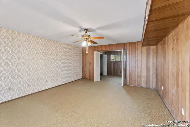 2602 Avenue K Hondo, TX 78861