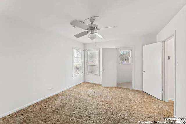 2602 Avenue K Hondo, TX 78861