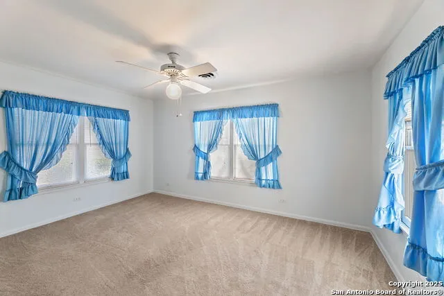2602 Avenue K Hondo, TX 78861