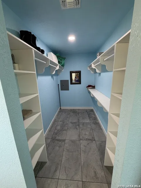 1812 UNIT B Cr 240 Rocksprings, TX 78880