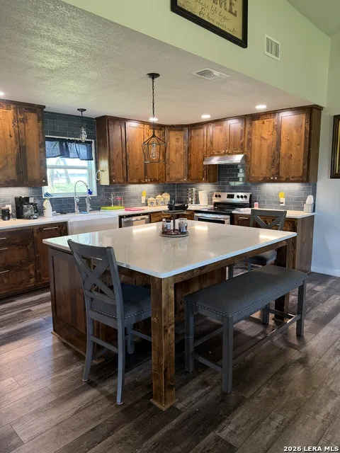 1812 UNIT B Cr 240 Rocksprings, TX 78880