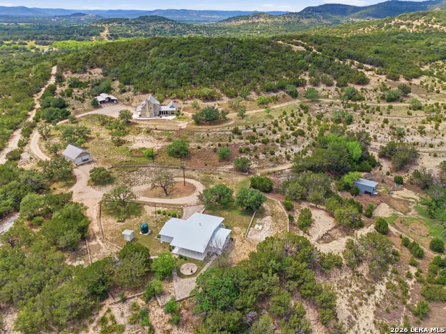 1259 BENTON CREEK RD Medina, TX 78055