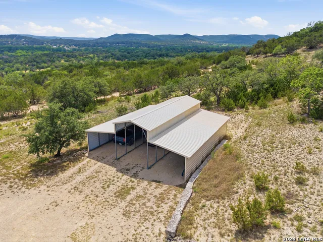 1259 BENTON CREEK RD Medina, TX 78055