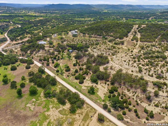 1259 BENTON CREEK RD Medina, TX 78055