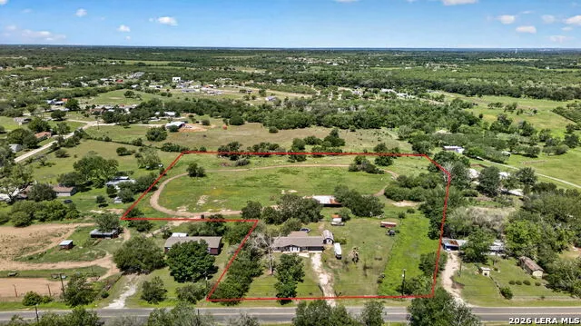 15505 Bradley Atascosa, TX 78002