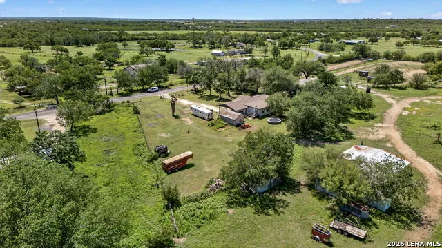 15505 Bradley Atascosa, TX 78002