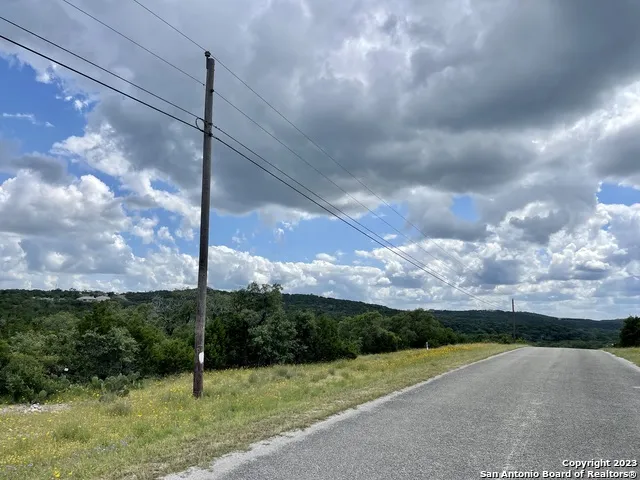 LOT 438 County Rd 2763 Mico, TX 78056