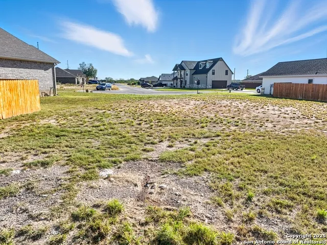7 Hope Uvalde, TX 78801