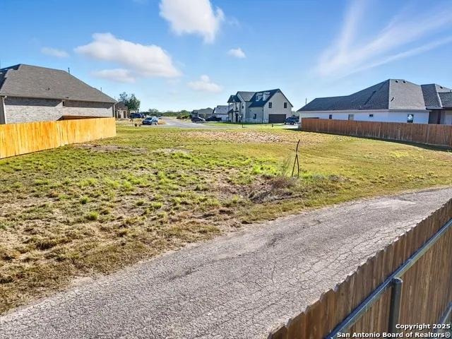 7 Hope Uvalde, TX 78801