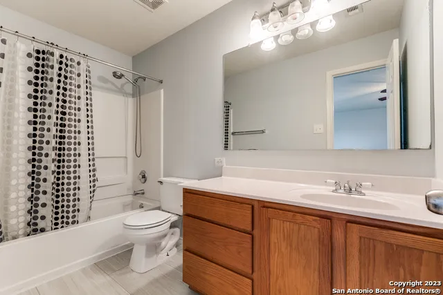 11926 BRIARTON WLS San Antonio, TX 78254