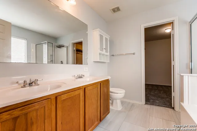 11926 BRIARTON WLS San Antonio, TX 78254