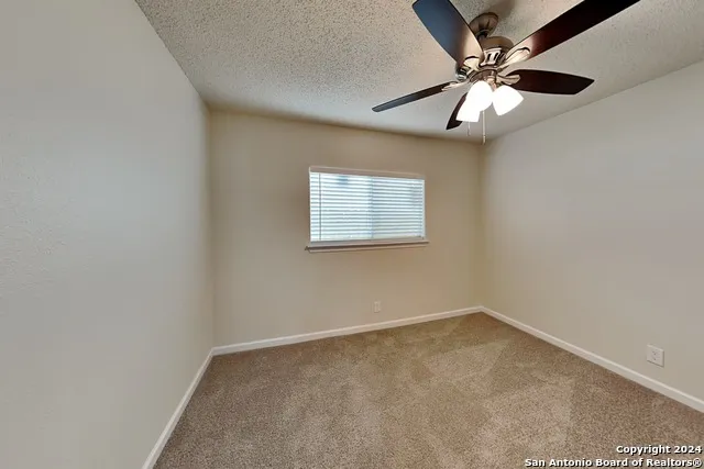 9603 SILVER CROWN San Antonio, TX 78254