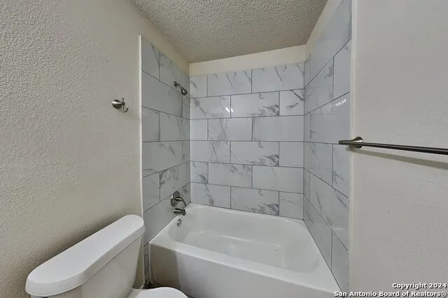 9603 SILVER CROWN San Antonio, TX 78254