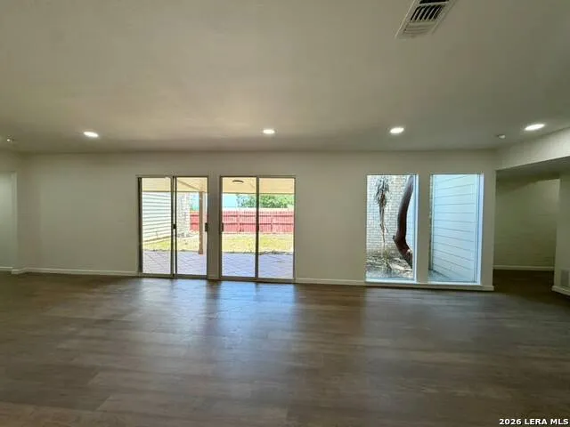 12010 Sailing Away Live Oak, TX 78233