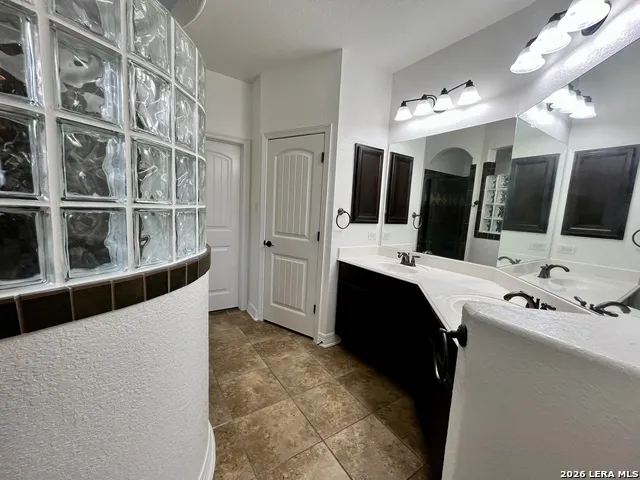 13724 Altamirano Live Oak, TX 78233