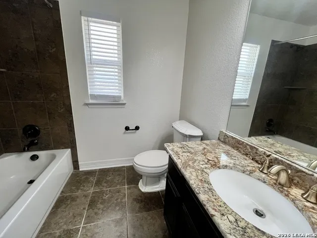 13724 Altamirano Live Oak, TX 78233