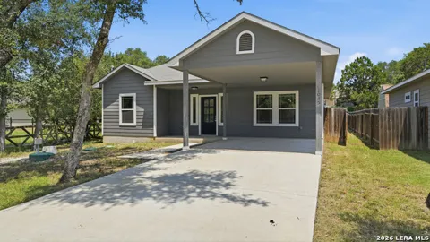 1035 CEDAR GROVE TRL