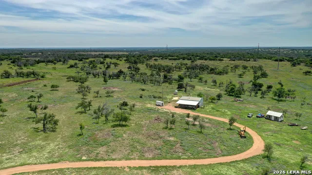 1443 Gina Harper, TX 78631