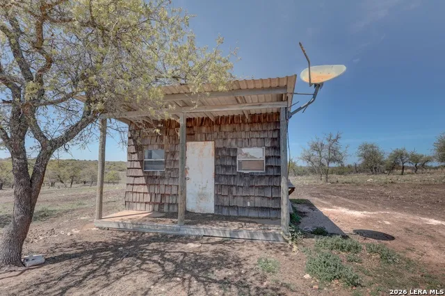1443 Gina Harper, TX 78631