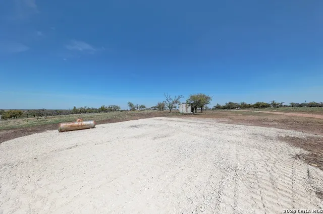 1443 Gina Harper, TX 78631