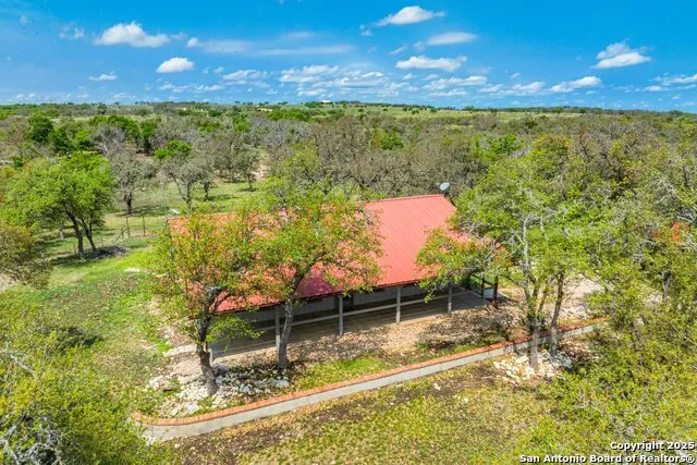 563 J B Road Harper, TX 78631