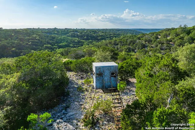 0 Fair Ranch Rd Leakey, TX 78873