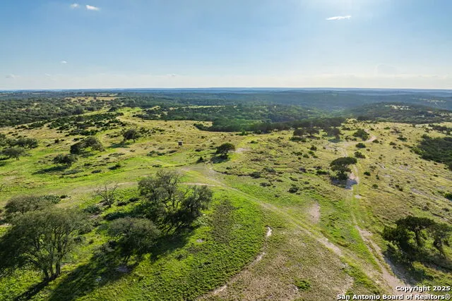 0 Fair Ranch Rd Leakey, TX 78873