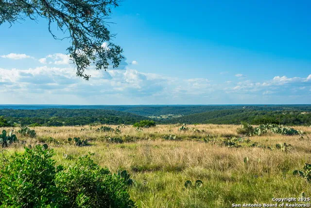0 Fair Ranch Rd Leakey, TX 78873