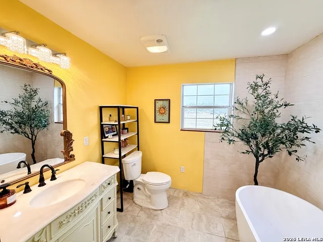 928 County Road 154 Pleasanton, TX 78064