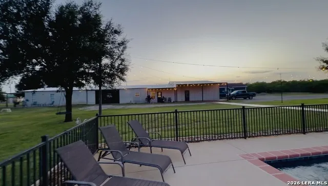928 County Road 154 Pleasanton, TX 78064