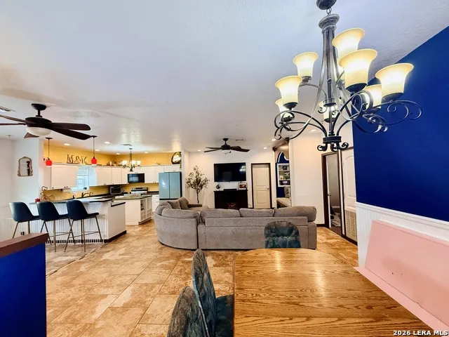 928 County Road 154 Pleasanton, TX 78064