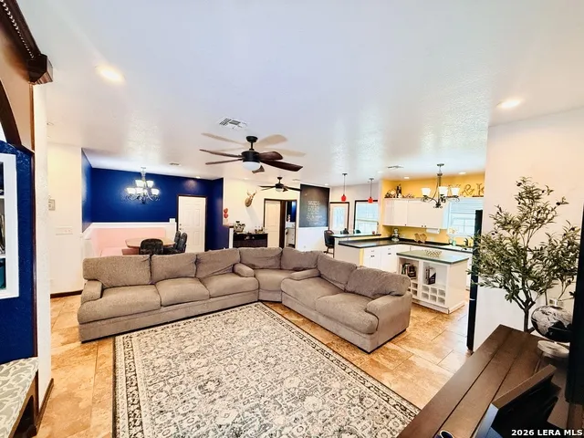 928 County Road 154 Pleasanton, TX 78064