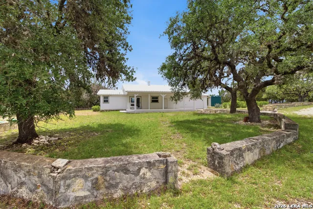 1259 Benton Creek Rd Medina, TX 78055