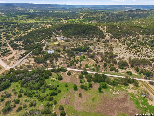 1259 Benton Creek Rd Medina, TX 78055