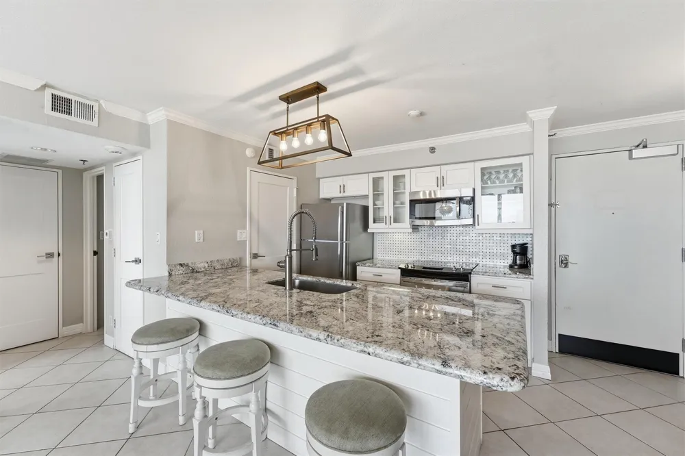 5220 Seawall Boulevard #736 Galveston, TX 77551
