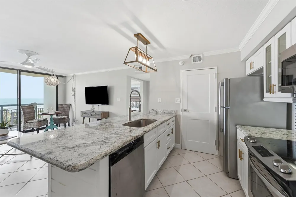 5220 Seawall Boulevard #736 Galveston, TX 77551