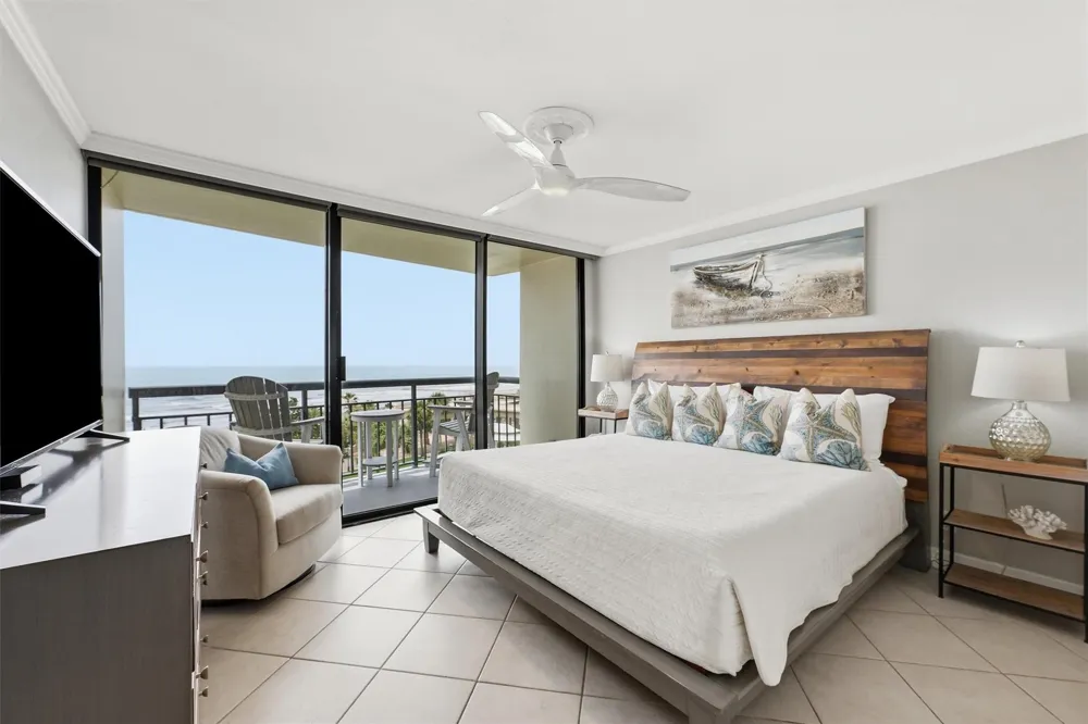 5220 Seawall Boulevard #736 Galveston, TX 77551