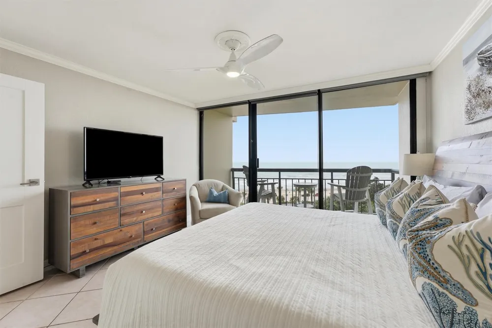 5220 Seawall Boulevard #736 Galveston, TX 77551