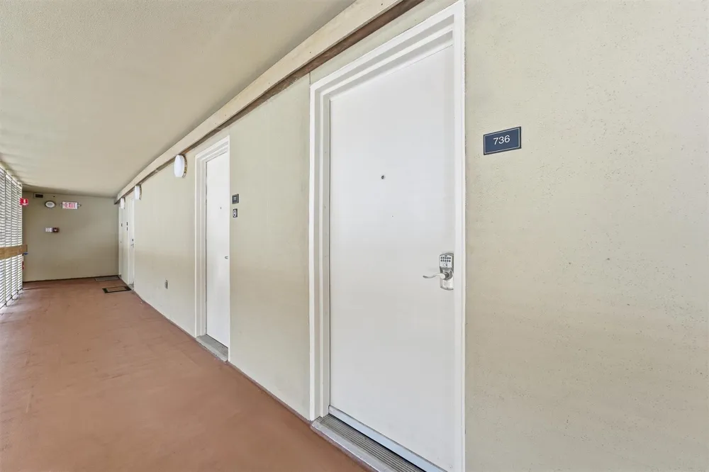 5220 Seawall Boulevard #736 Galveston, TX 77551