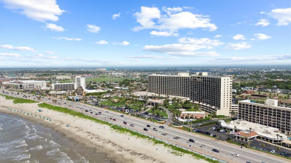 5220 Seawall Boulevard #736 Galveston, TX 77551