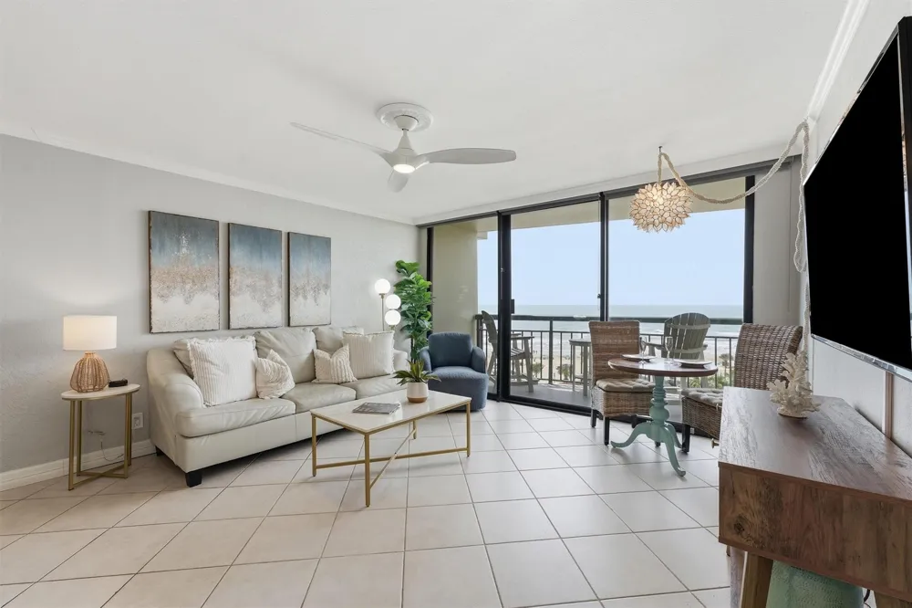 5220 Seawall Boulevard #736 Galveston, TX 77551