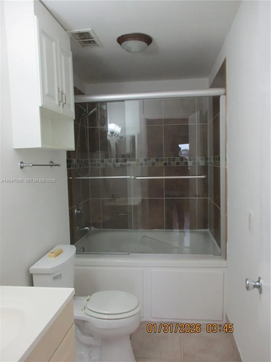 3200 NW 46th St #205 Oakland Park, FL 33309