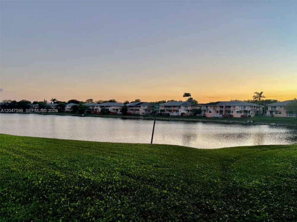3200 NW 46th St #205 Oakland Park, FL 33309
