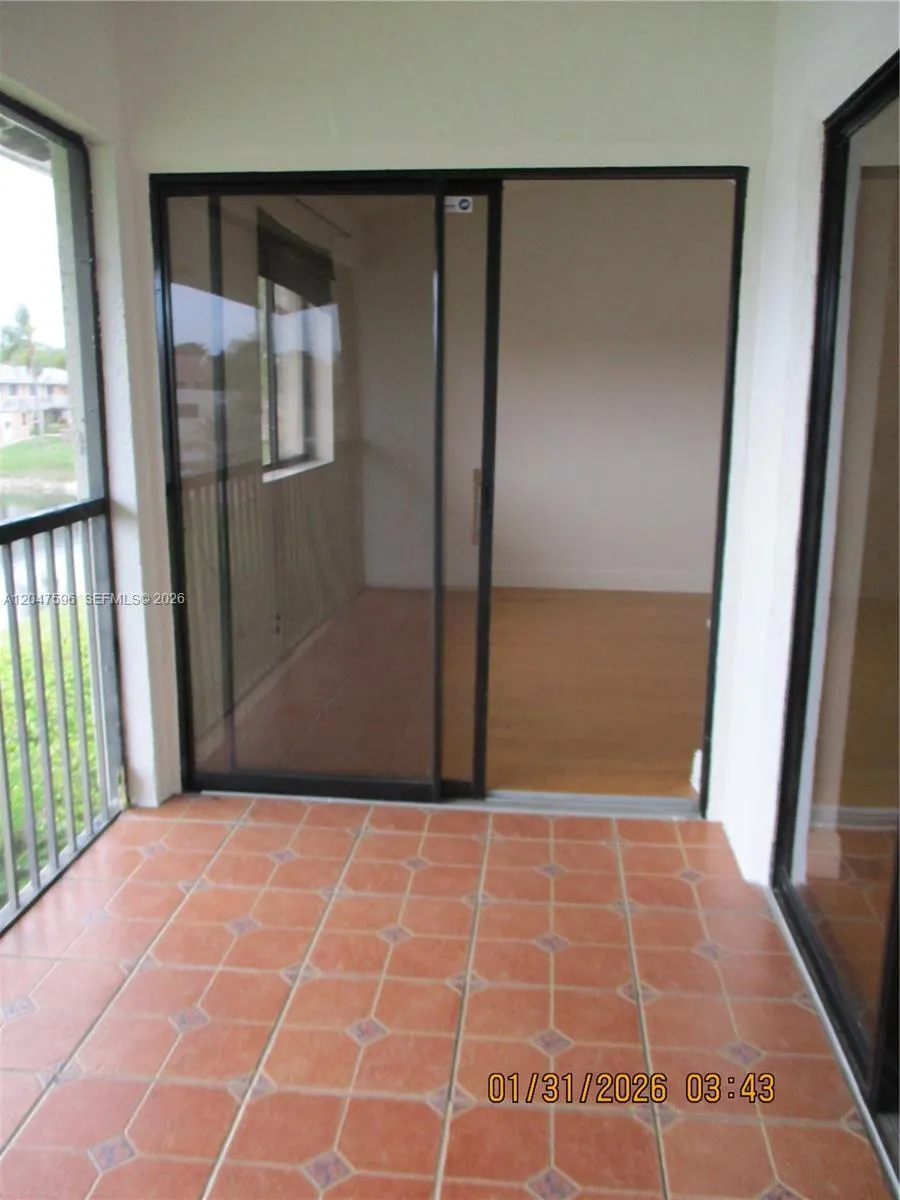 3200 NW 46th St #205 Oakland Park, FL 33309