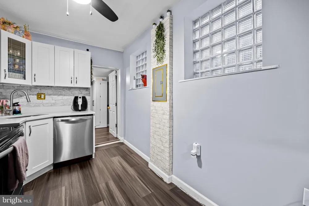 236 S GILMOR STREET Baltimore, MD 21223