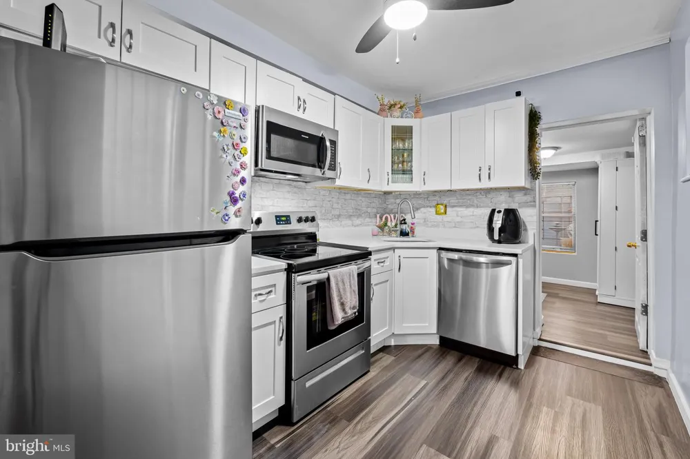 236 S GILMOR STREET Baltimore, MD 21223
