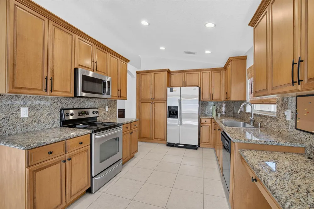 6815 Imperial Beach Circle Delray Beach, FL 33446