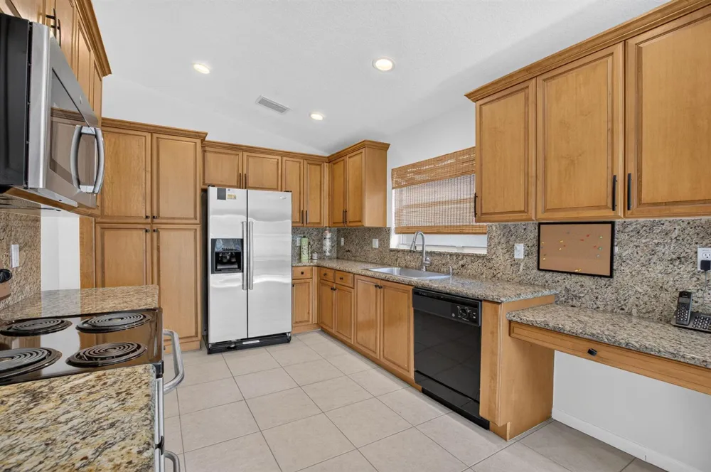 6815 Imperial Beach Circle Delray Beach, FL 33446