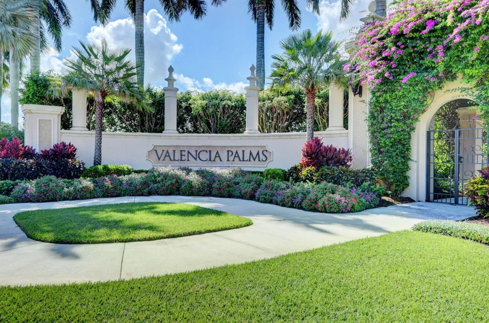 6815 Imperial Beach Circle Delray Beach, FL 33446