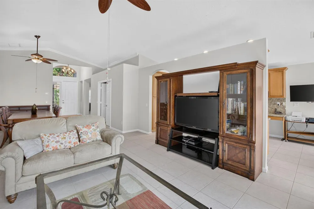 6815 Imperial Beach Circle Delray Beach, FL 33446